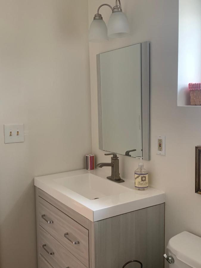 Beautiful Townhouse, 2 Bedrooms, 2 Bath Boston Exterior photo